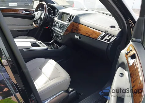 2015 Mercedes-Benz Gl 550 4Matic из США, поврежденный, VIN 4JGDF7DE3FA483741